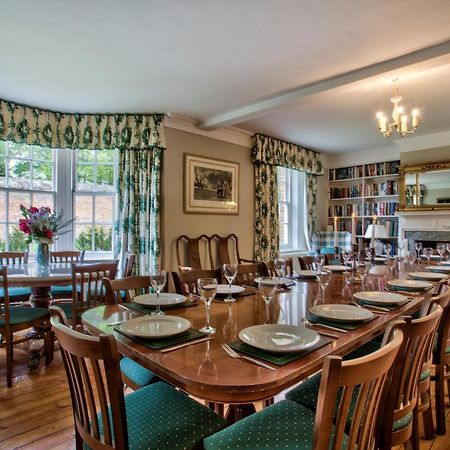 Abbey House By Group Retreats Villa Saffron Walden Bagian luar foto