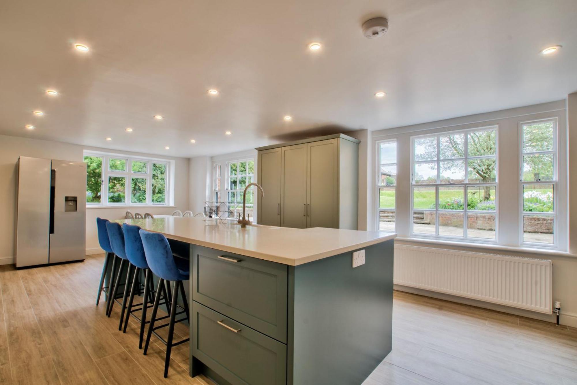 Abbey House By Group Retreats Villa Saffron Walden Bagian luar foto