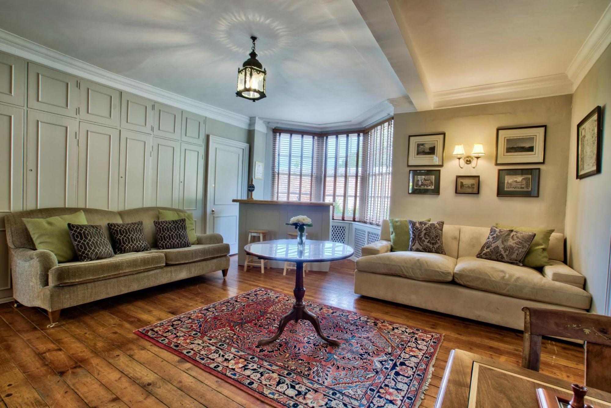 Abbey House By Group Retreats Villa Saffron Walden Bagian luar foto